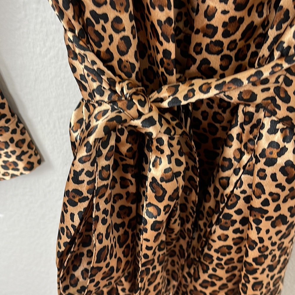 Morgan Taylor Intimates Satin Cheetah Print Robe - Picture 5 of 8